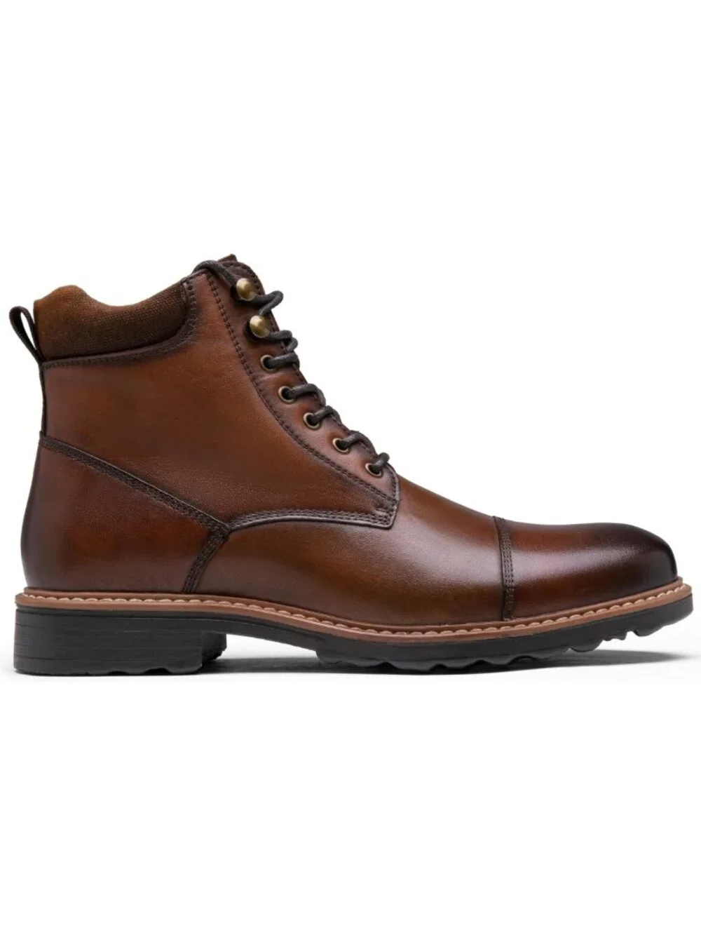 Stylish Men's Leather Chukka Boots - Versatile Dress Footwear for Any Occasion